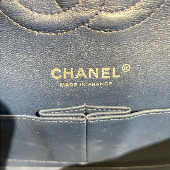 CHANEL  Caviar Medium Classic Double Flap - Picture 14 of 16